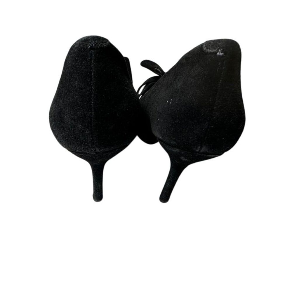 Betsey Johnson Black Suede Bow Pointed Toe Kitten Heel Pumps Classic Shoes - Picture 4 of 10